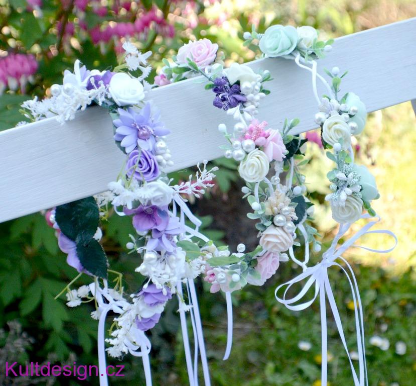 Květinový věneček do vlasů 