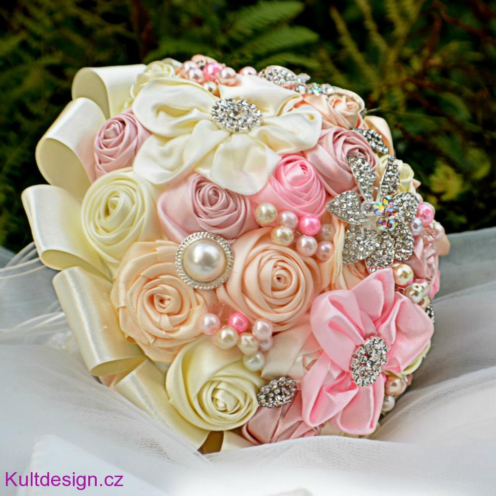 Brožová látková kytice Pettitea a korsáž