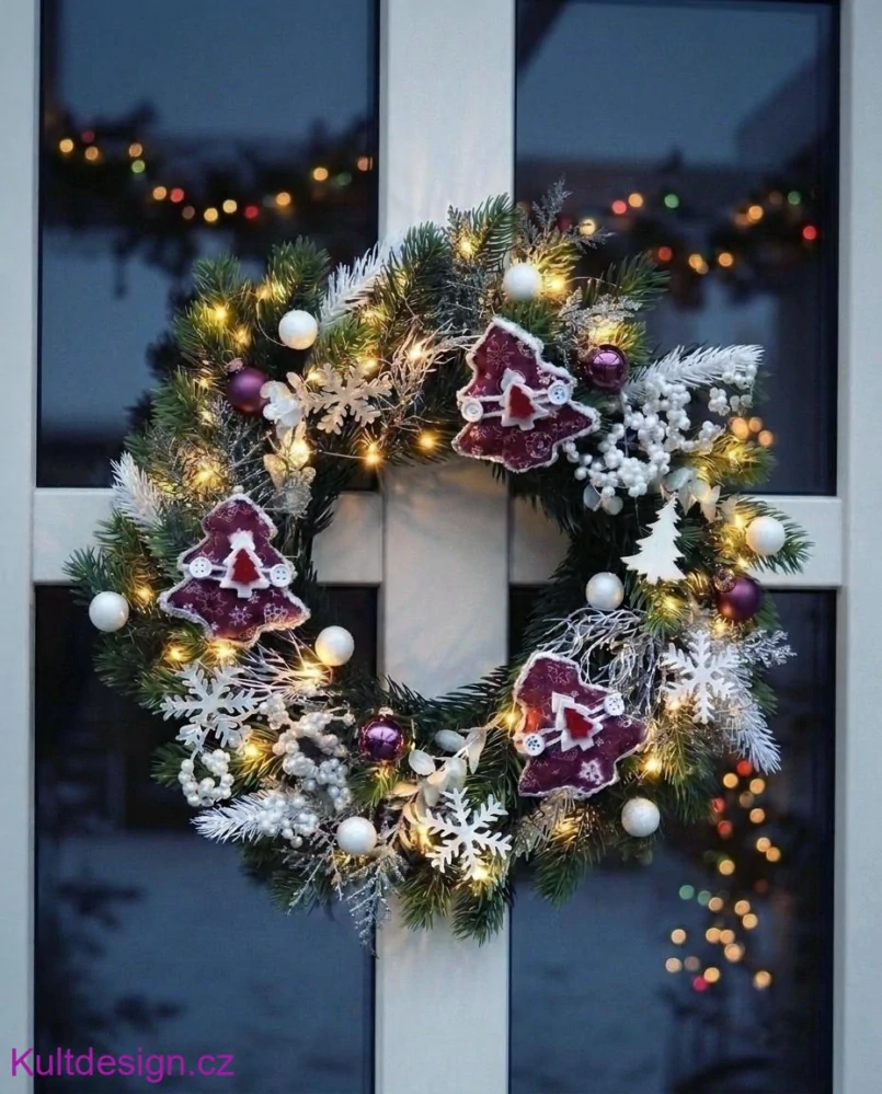 Vánoční svítící věnec 37 cm