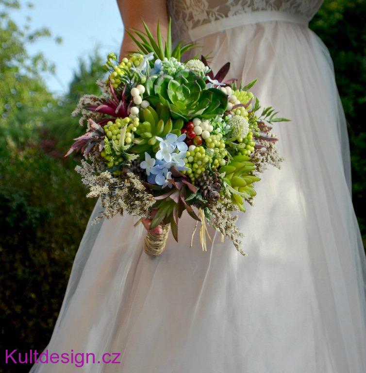 Svatební kytice Suisinwea a korsáž 