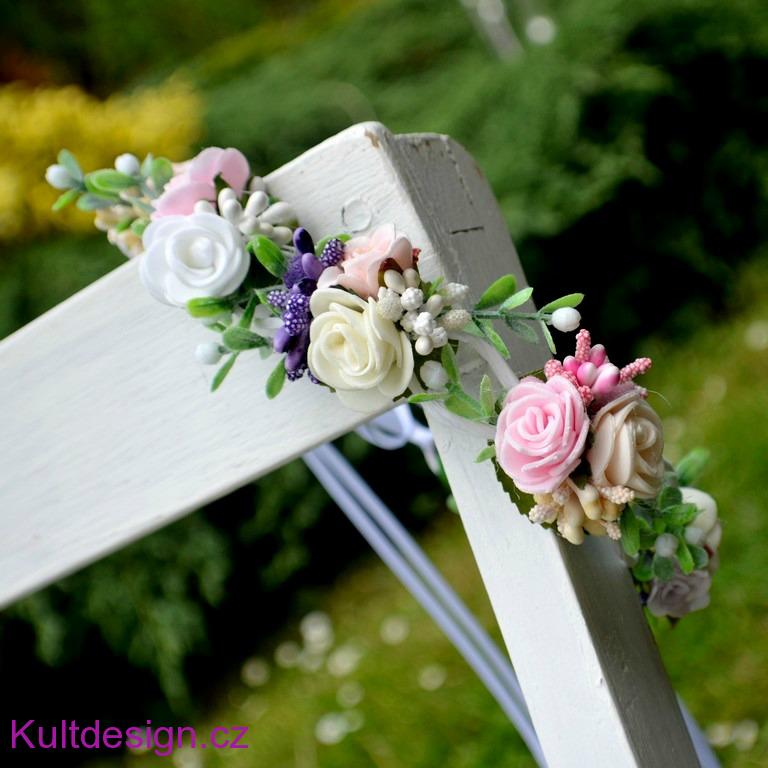 Květinový věneček do vlasů 