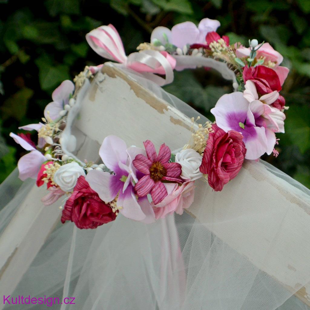 Svatební věneček do vlasů růžový