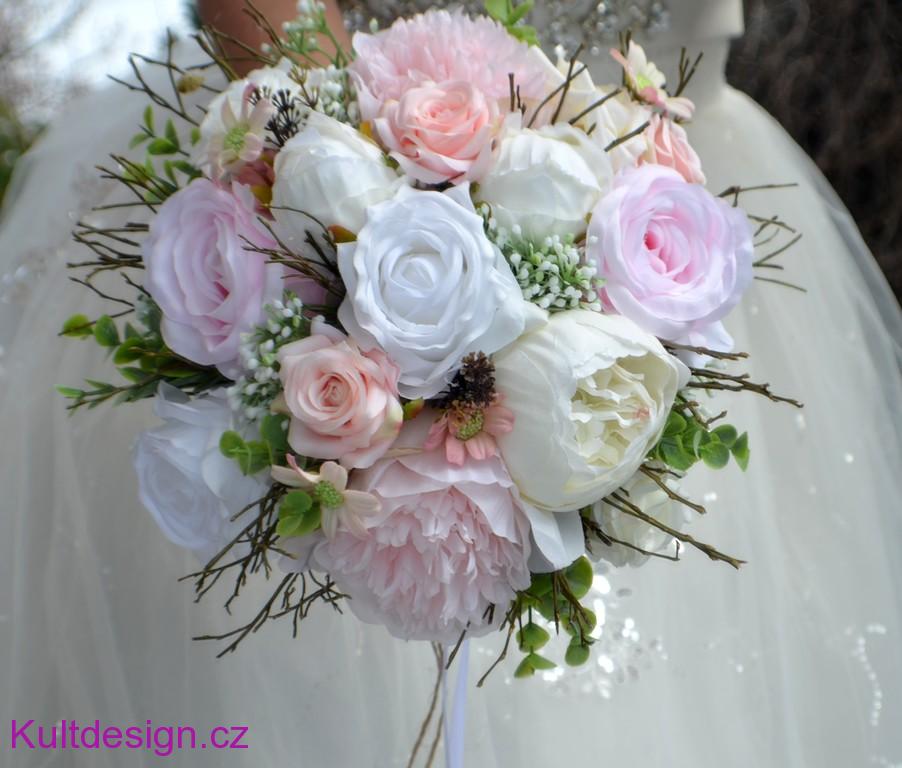 Svatební kytice Ragenhild a korsáž