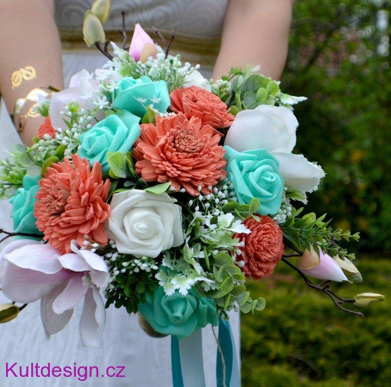 Svatební kytice Magnolia Coral  a korsáž