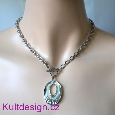 Náhrdelník z chirurgické oceli s přívěskem
