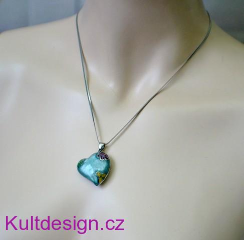 Náhrdelník z chirurgické oceli s přívěskem