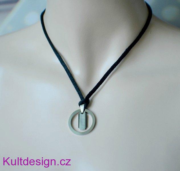 Náhrdelník z chirurgické oceli s přívěskem