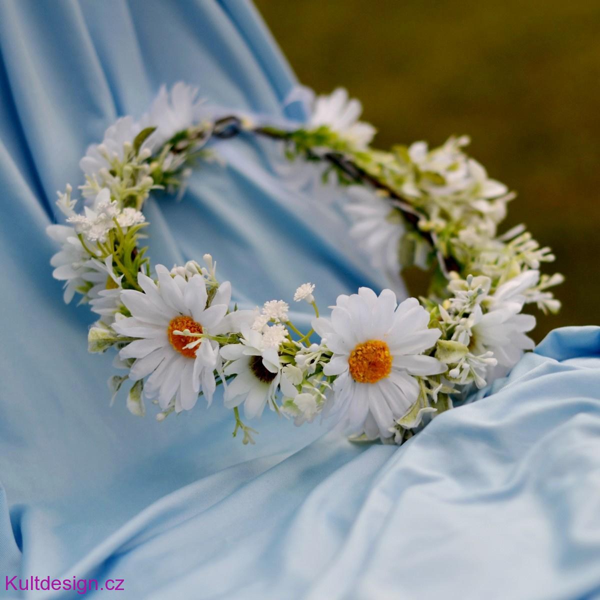 Květinový věneček do vlasů kopretinky