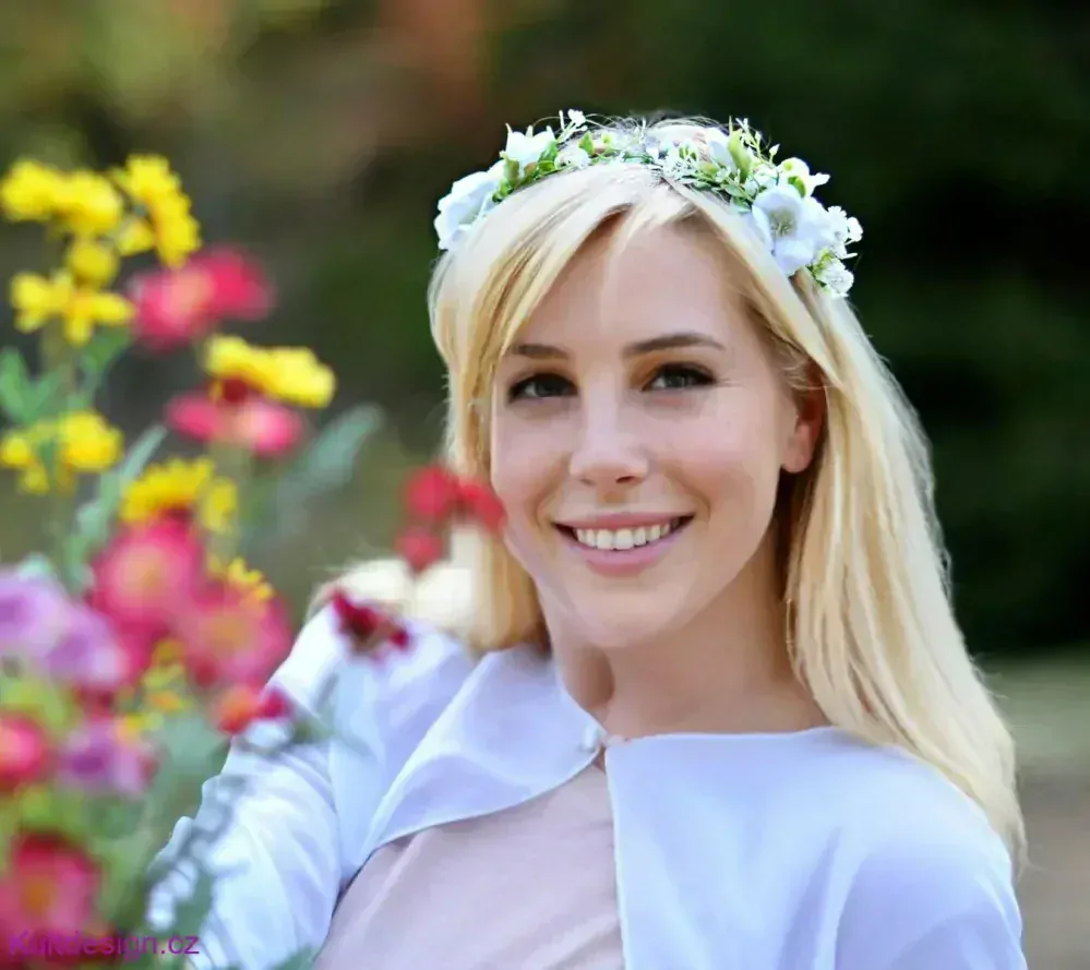 Květinová čelenka bílá