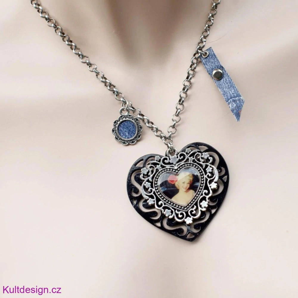Náhrdelník se srdíčkem