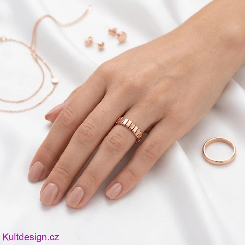 Prsten z miyuki korálků rose gold