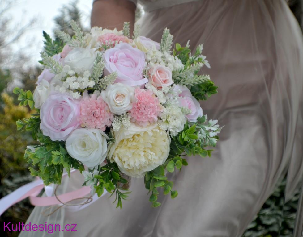 Svatební kytice Regiela a korsáž