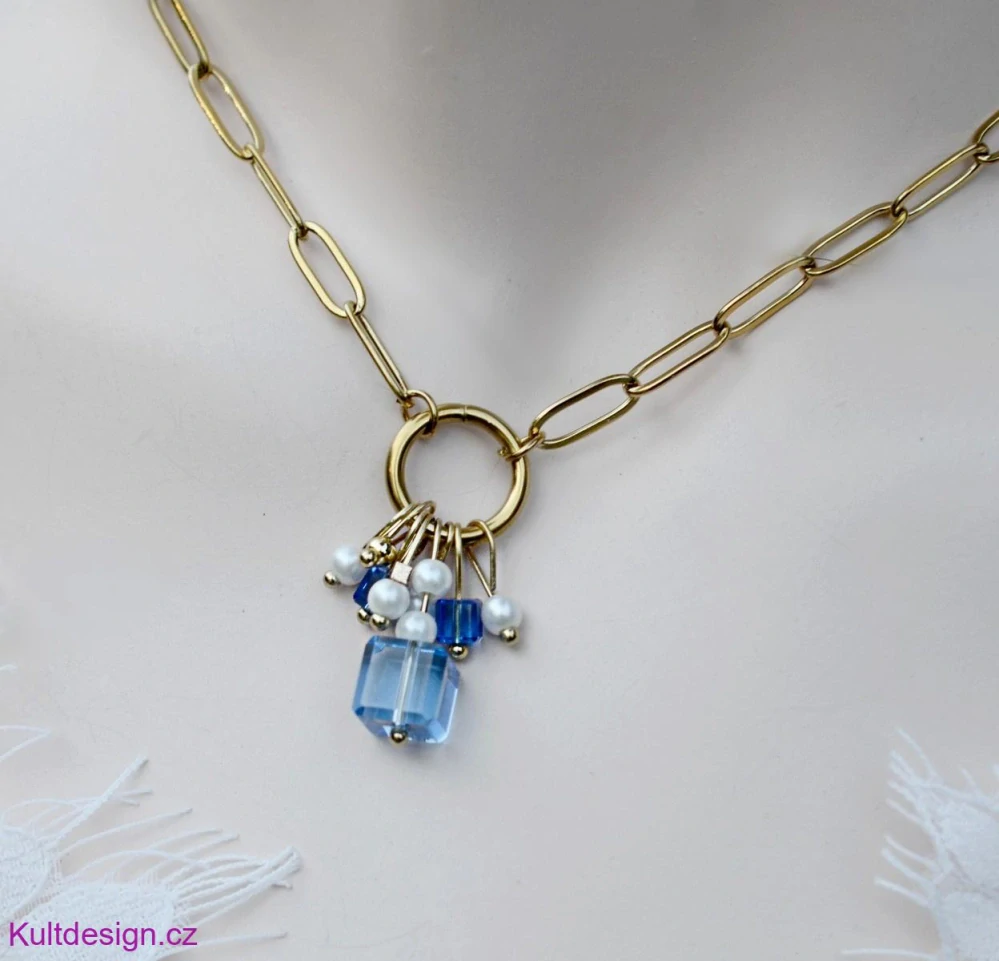 Náhrdelník z nerezové oceli kostičky nebeská modrá