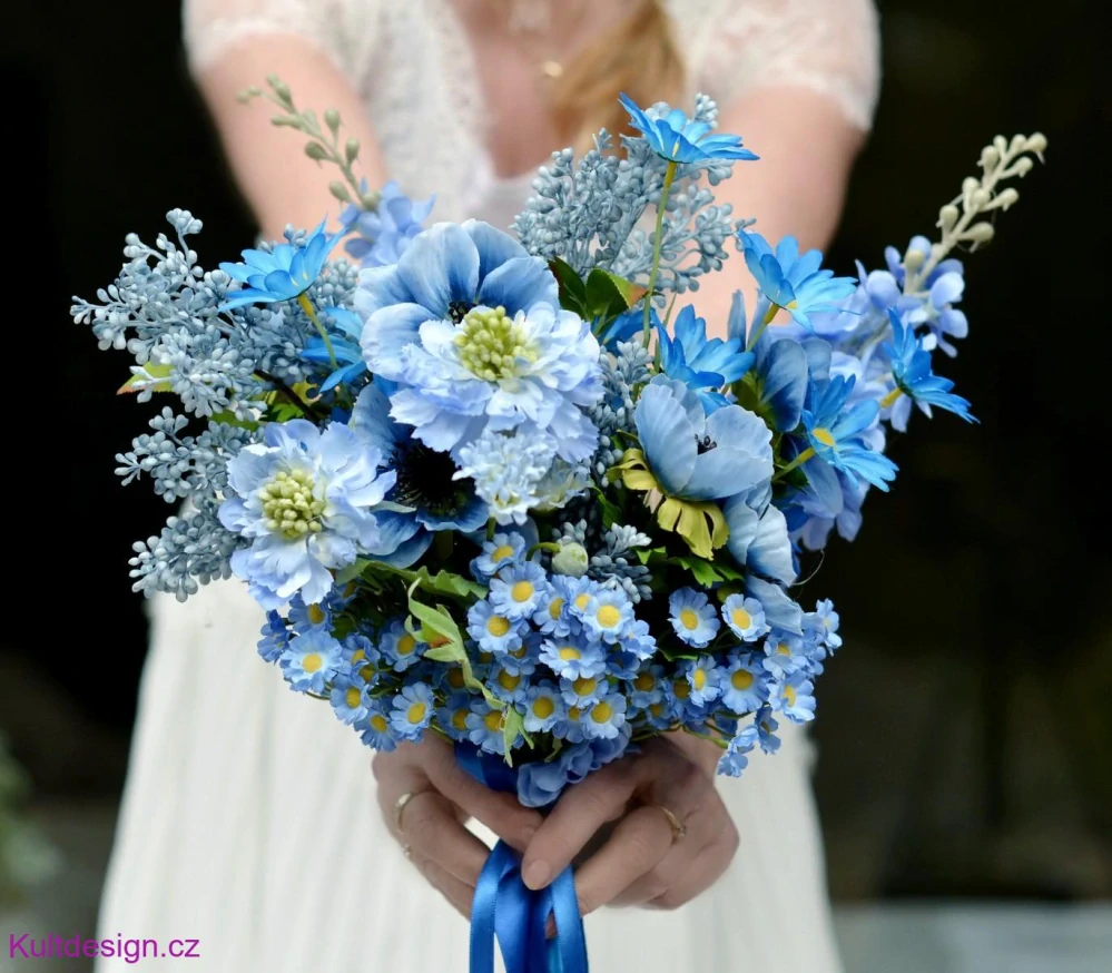 Svatební kytice z umělých květin Blue meadows