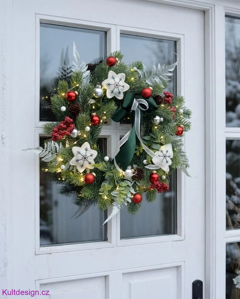 Vánoční svítící věnec 37 cm