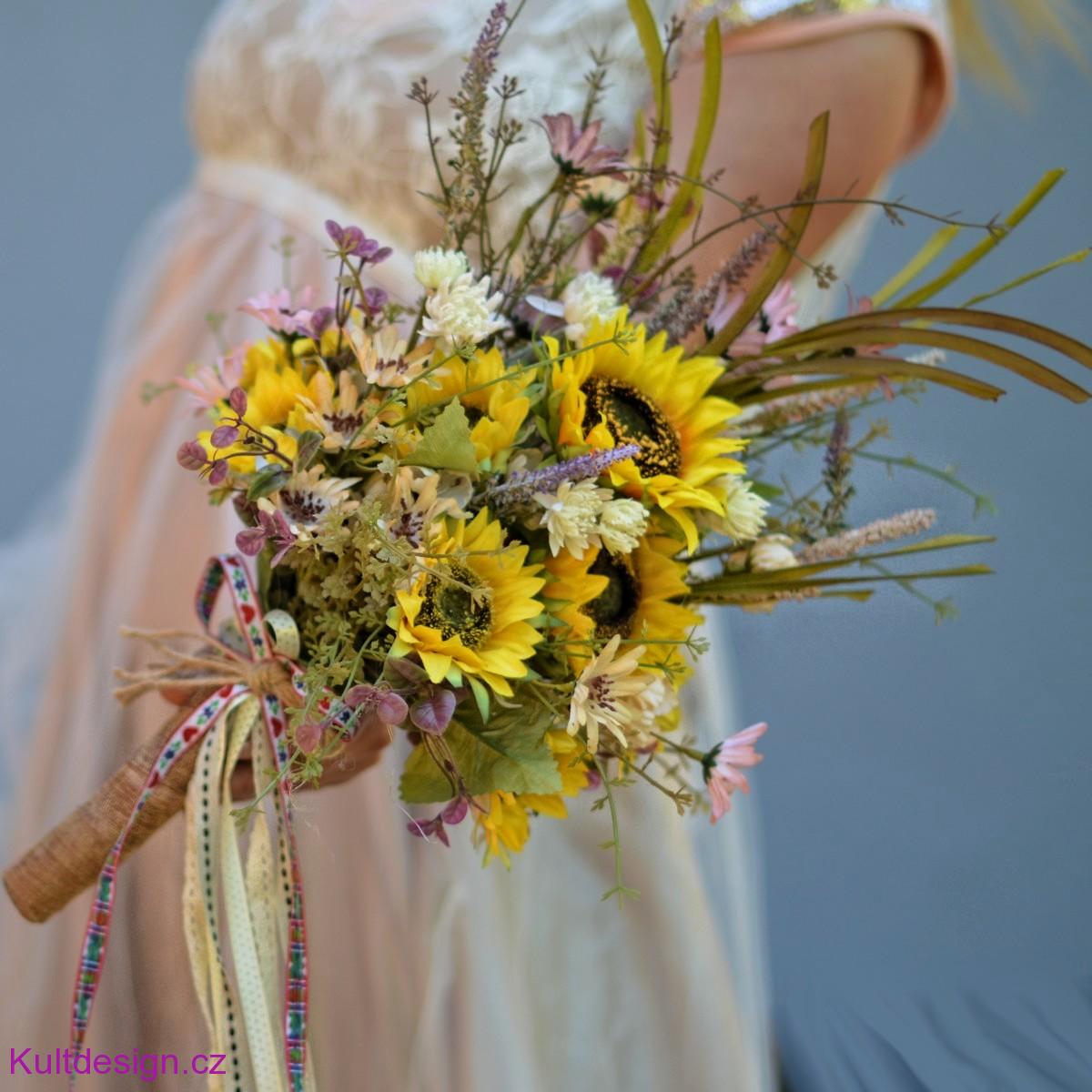 Svatební kytice z umělých květin Slunečnice a korsáž