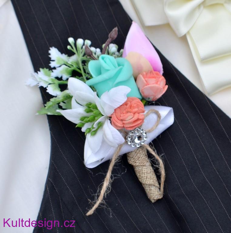 Svatební kytice Magnolia Coral  a korsáž