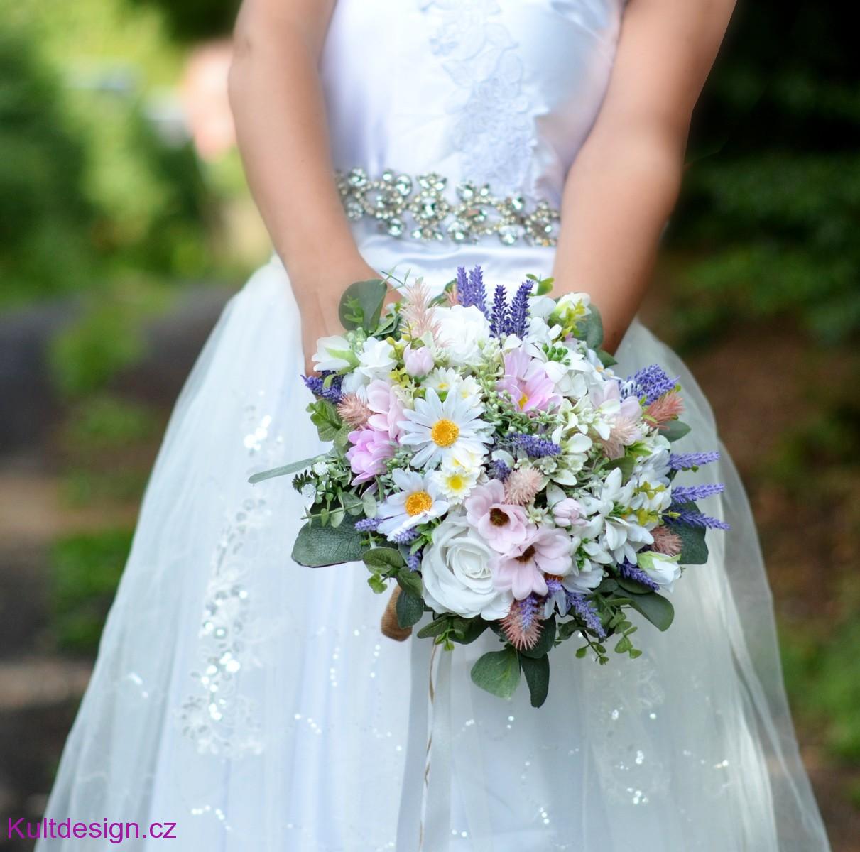 Svatební kytice Estrella a korsáž