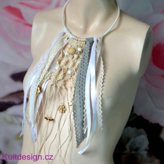 Boho náhrdelník macramé 