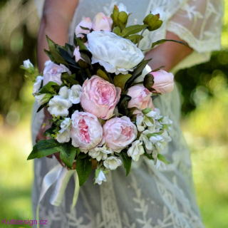 Svatební kytice Elli peony a korsáž